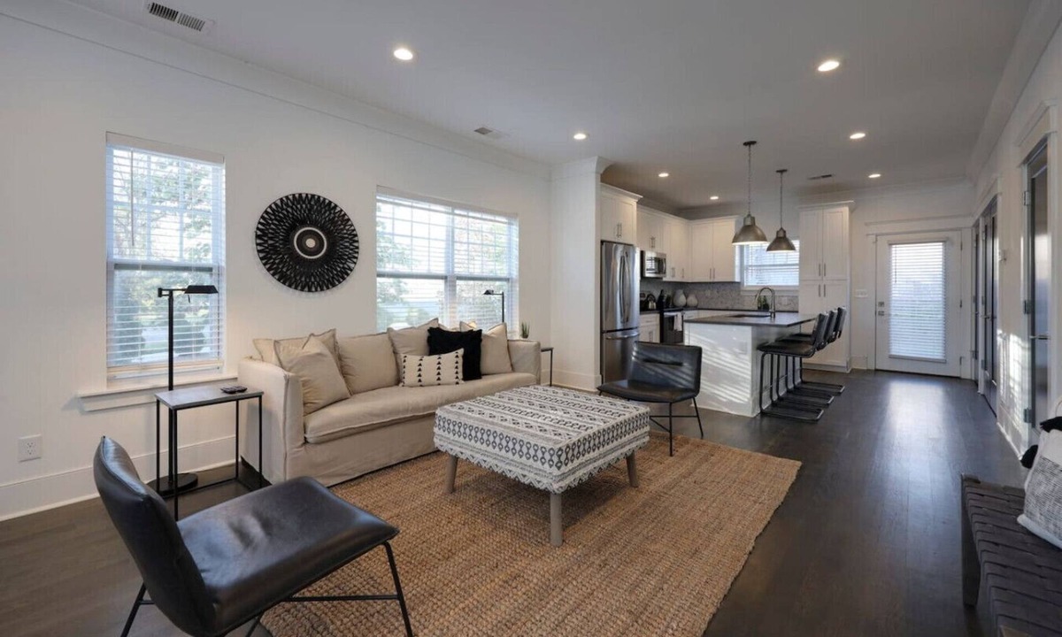 Charlotte Park Villa | 10 Mins To Broadway - Music City Group Retreat