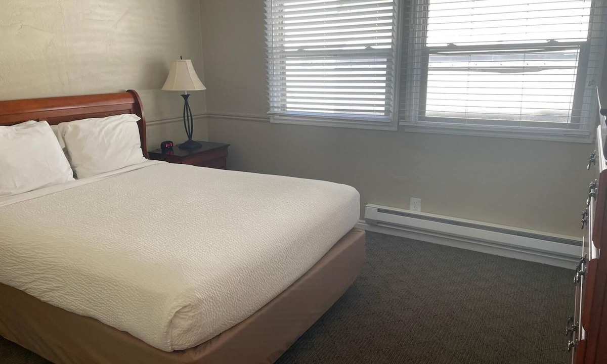 North Park City Hotel | 2BR 3QB Condo Walk 2 min Ski Lift 7 min Main St