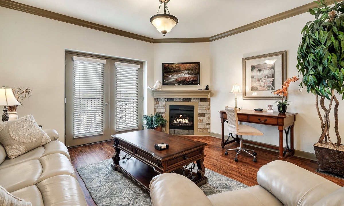 Pigeon Forge Condo | 3Bd/2Ba Condo Right Off the Parkway in the Heart of Pigeon Forge