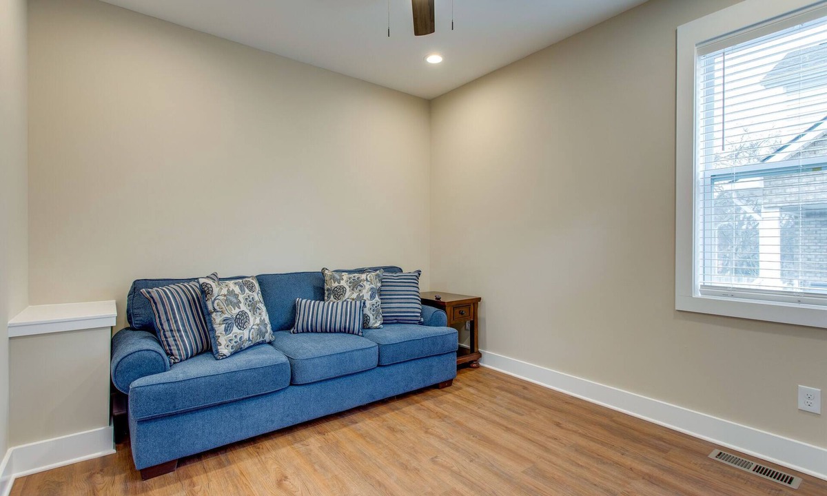 East Nashville Apartment | Beautiful, quiet one bedroom apartment in East Nashville!