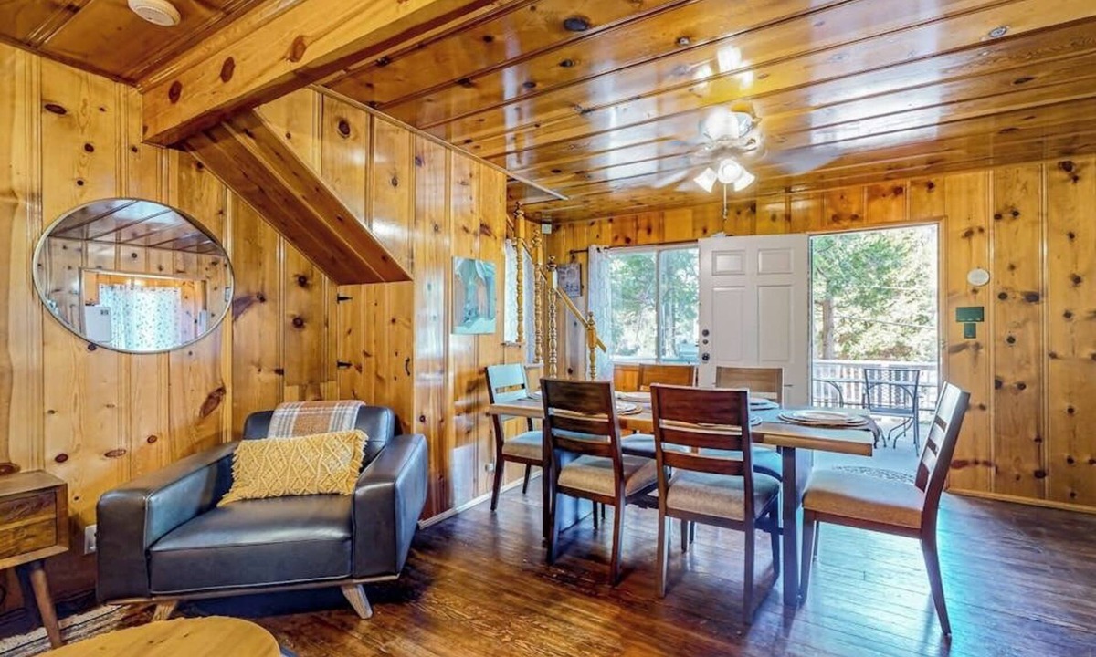 Crestline Cabin | Bohemian, peaceful dog-friendly cabin with mountain views, large yard, and games