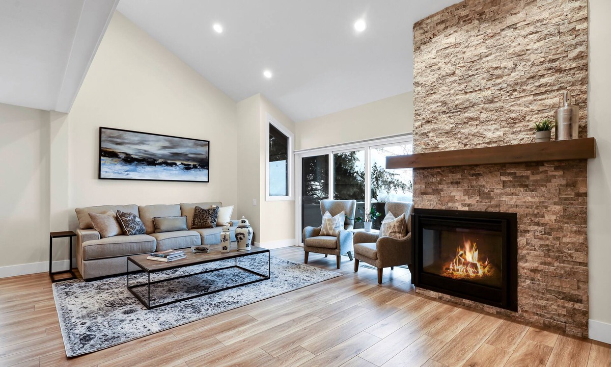 Cottonwood Heights Condo | BRAND NEW 3 Bdr Ski Condo w/hot tub minutes to Alta,Snowbird,Solitude,Brighton