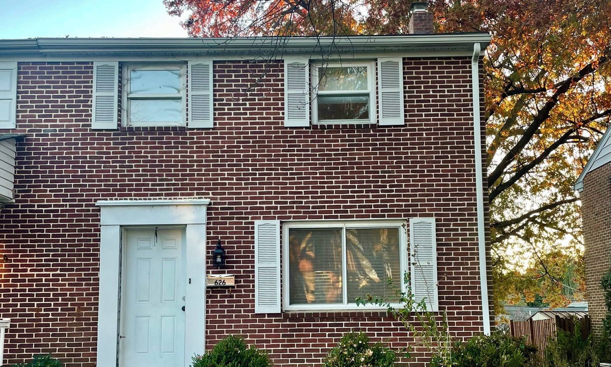 Bausman House | Cozy 2-bedroom house in Lancaster - Minutes to center city