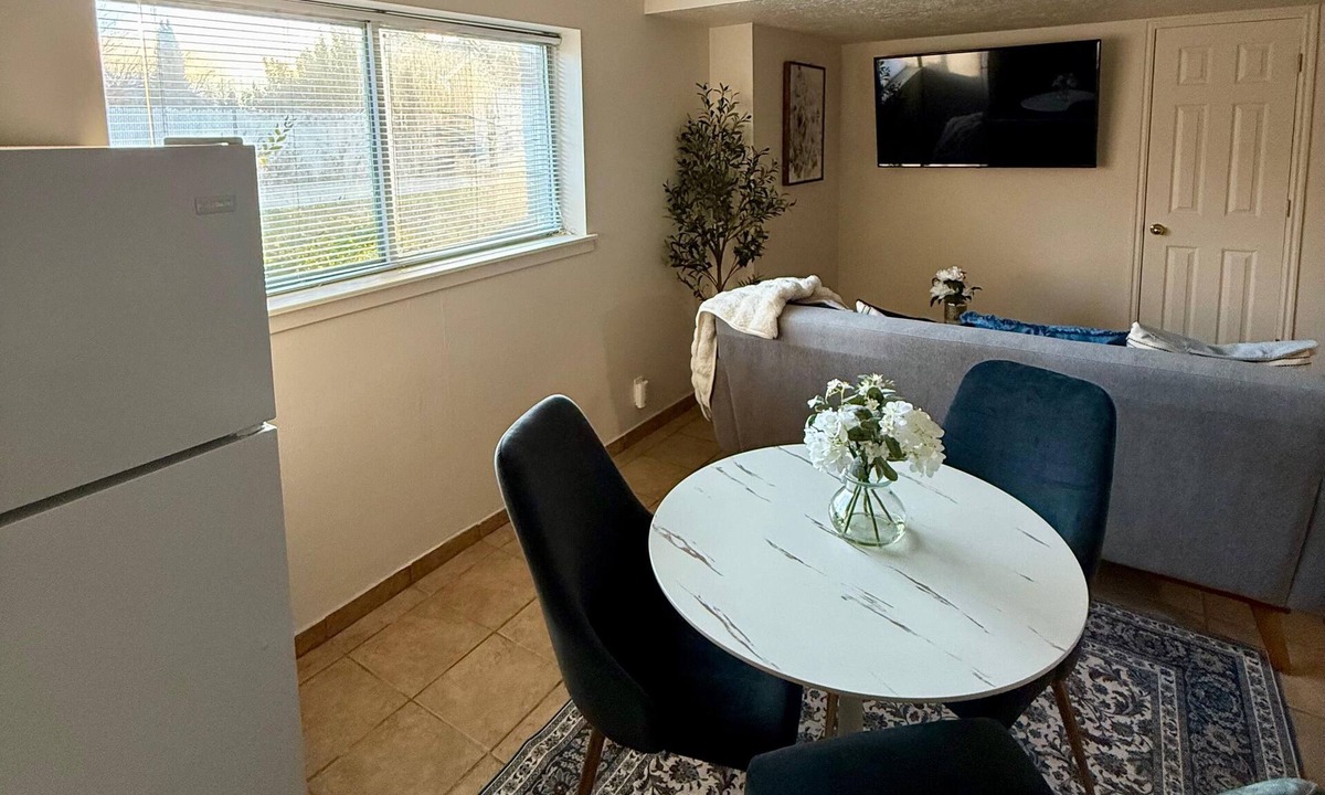 Provo Apartment | Cozy and peaceful 2-bedrooms basement/apartment