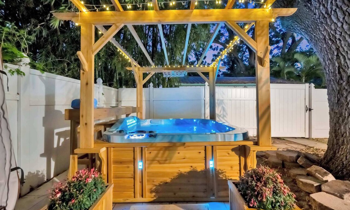 Safety Harbor House | Downtown Oasis Home: Hot Tub, Pets OK, Sleeps 10