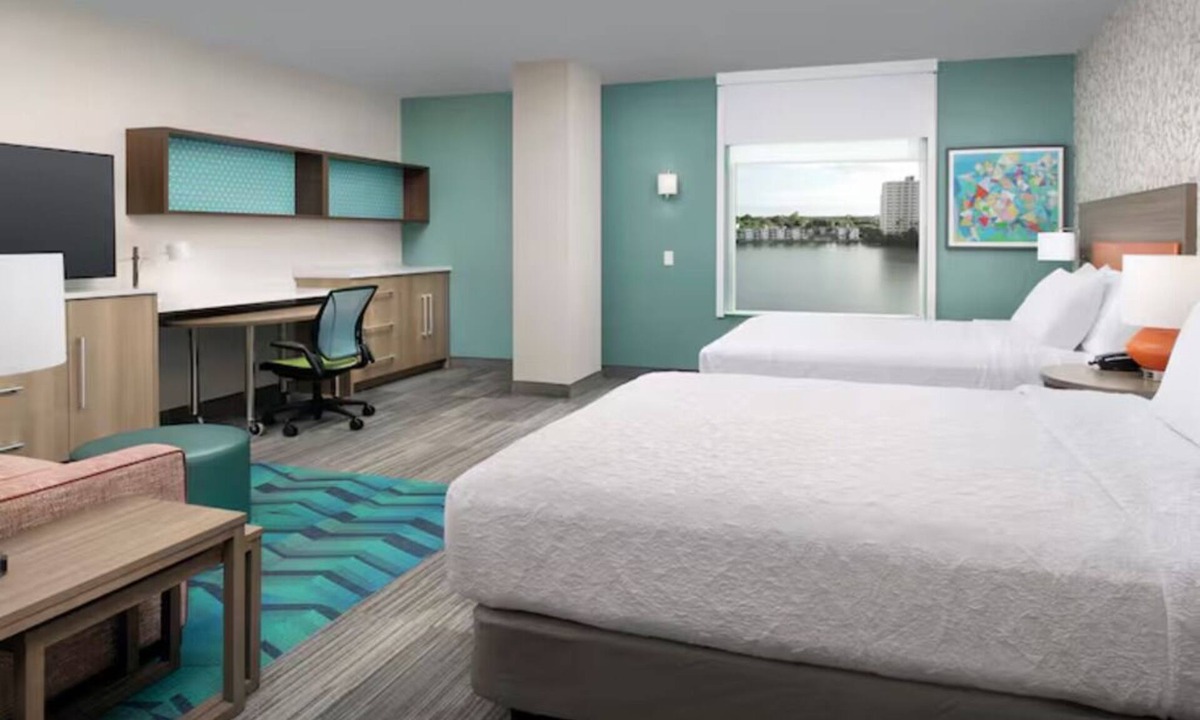 Ludlam Hotel | Family-Friendly Miami Stay Near Miracle Mile & Vizcaya Gardens - 2 Units