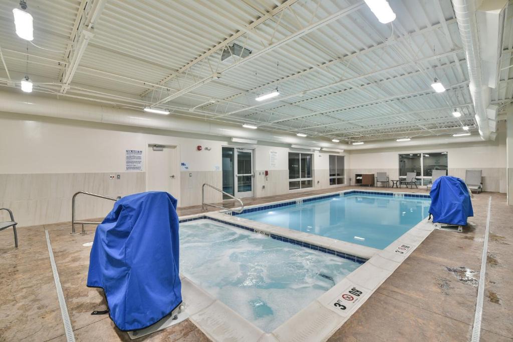 Lehi Hotel | Holiday Inn Express & Suites Lehi - Thanksgiving Point by IHG