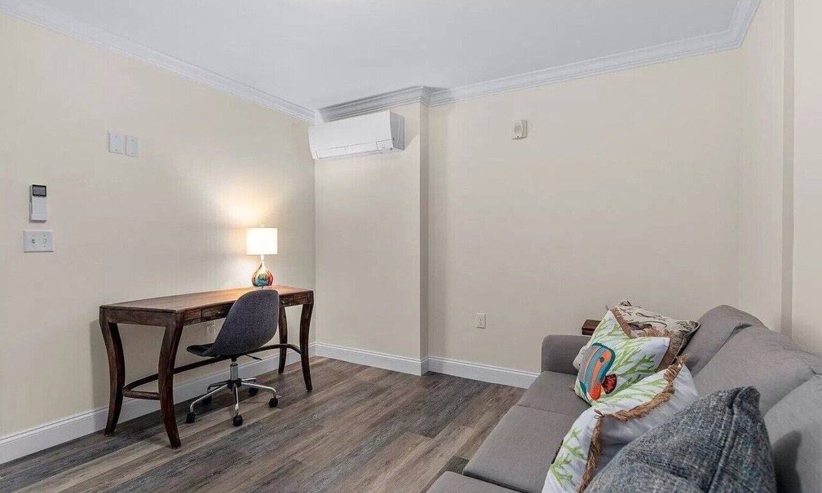 Hampton Condo | in United States of America, Hampton