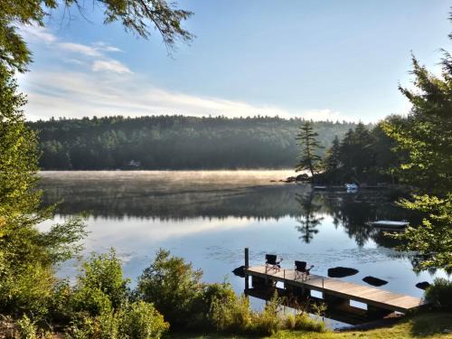 Stoddard House | Lakeside Retreat 2hrs from Boston
