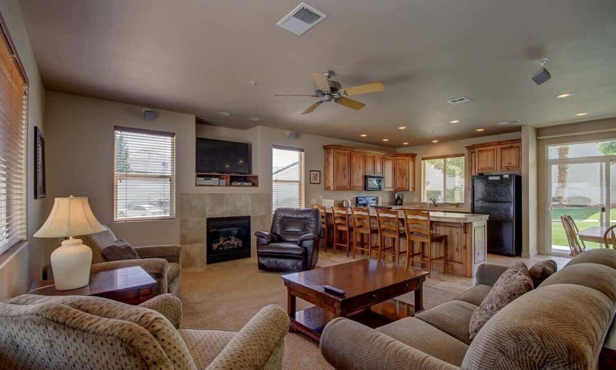 St. George Condo | Las Palmas Resort #1801 | All-Inclusive Amenities