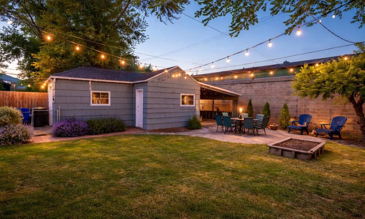 South Salt Lake House | Last-Minute Downtown SLC Stay: Family Home w/Yard