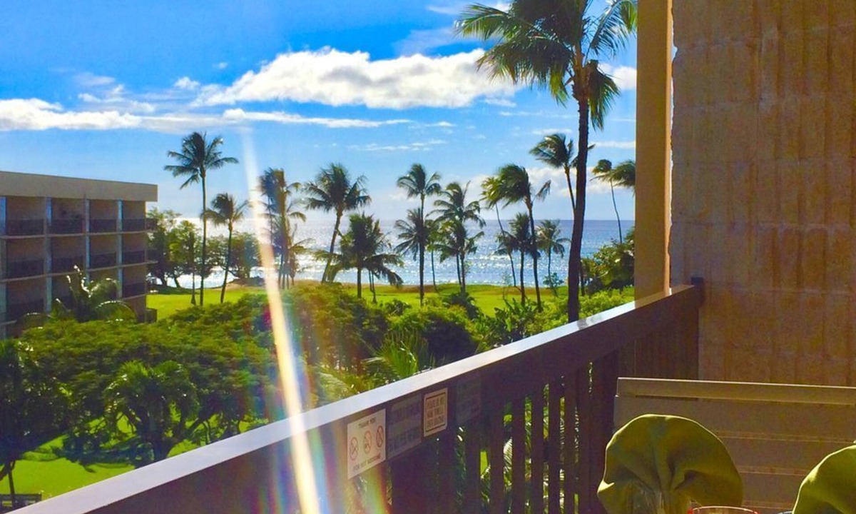Kihei Condo | 🌺Lush Oceanfront Penthouse with Pool, Hot Tub, Mountain Sunrises, Ocean Sunsets