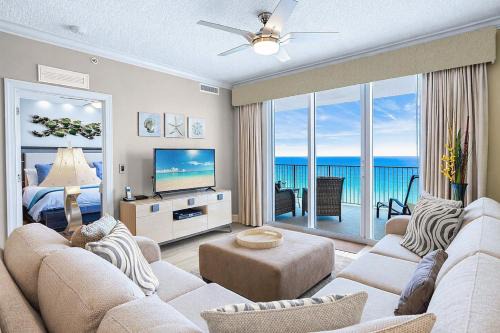West Panama City Beach Resort | Luxury Beachfront Condo Free Beach Chairs Huge Balcony Come Relax!