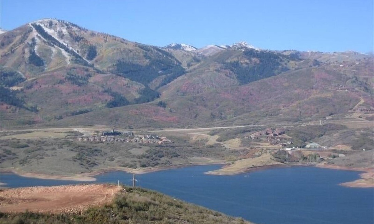 Park City Condo | Luxury Condo with Incredible Lake and Mountain Views by Gondola