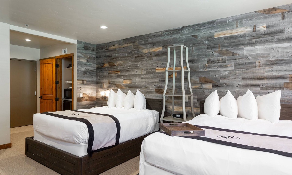 Deer Valley Cabin | Luxury Room - Silver Baron Lodge by Deer Valley Resort