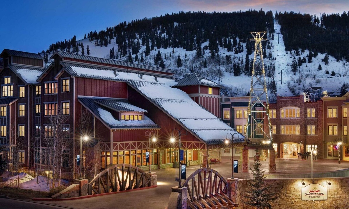 Downtown Park City Villa | Marriott Summit Watch - 2 Bedroom Villa on Main St (Ski-in/Ski-out)
