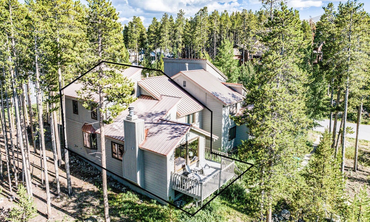 Warrior's Mark West House | Mountain Views! Near Ski Run & Free Ski Shuttle