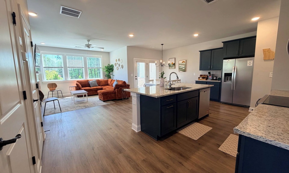 Lawrenceville House | New Built 3-bedroom townhome in Duluth near Gas South Arena.