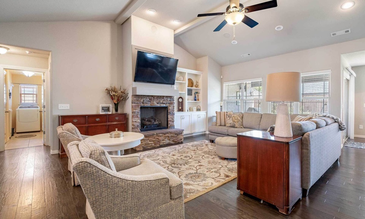 Rogers House | Northwest Arkansas Home Near Bentonville & Trails!