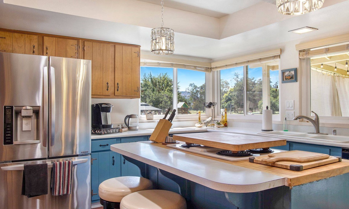 Valley Center House | On The Fairway Vacation, Golf/ Pickleball/Wedding Venues Nearby See House Rules
