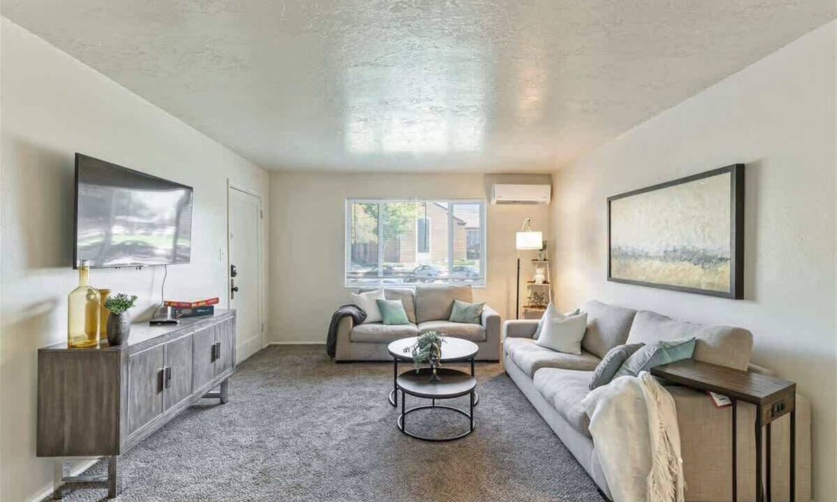 Bountiful Apartment | Pickleball Courts Close By, 5 Mins off i15!