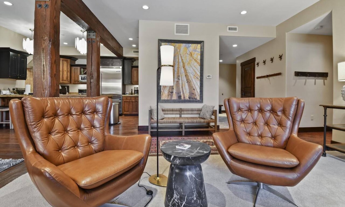 North Park City Condo | Silver Star 2101 | Hot Tub | Near Lift