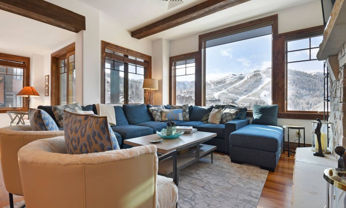 Empire Pass Condo | Silver Strike #605 | Silver Strike Lift