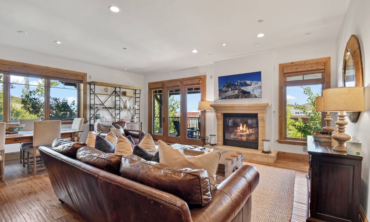 Park City House | Ski-in Ski-out | Luxury | Chefs Kitchen | Garage