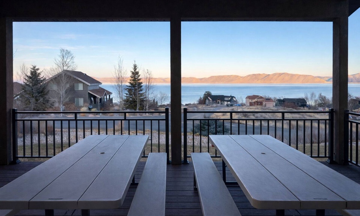 Cherimoya Hill House | Sleeps 22 : Lake-View Retreat with Game Room, Kayaks & Fire Pit