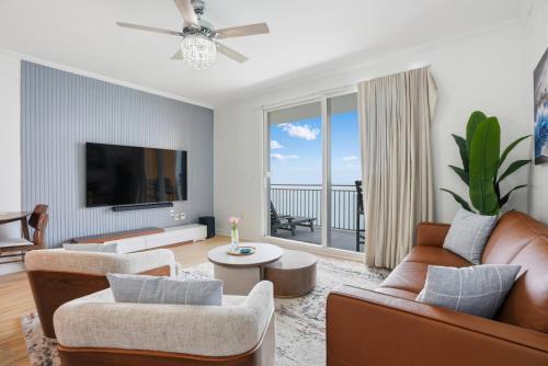 West Panama City Beach Apartment | Splash Resort, 16th floor, Oceanfront, 1BR Sleeps 6, Lazy River & Water Park