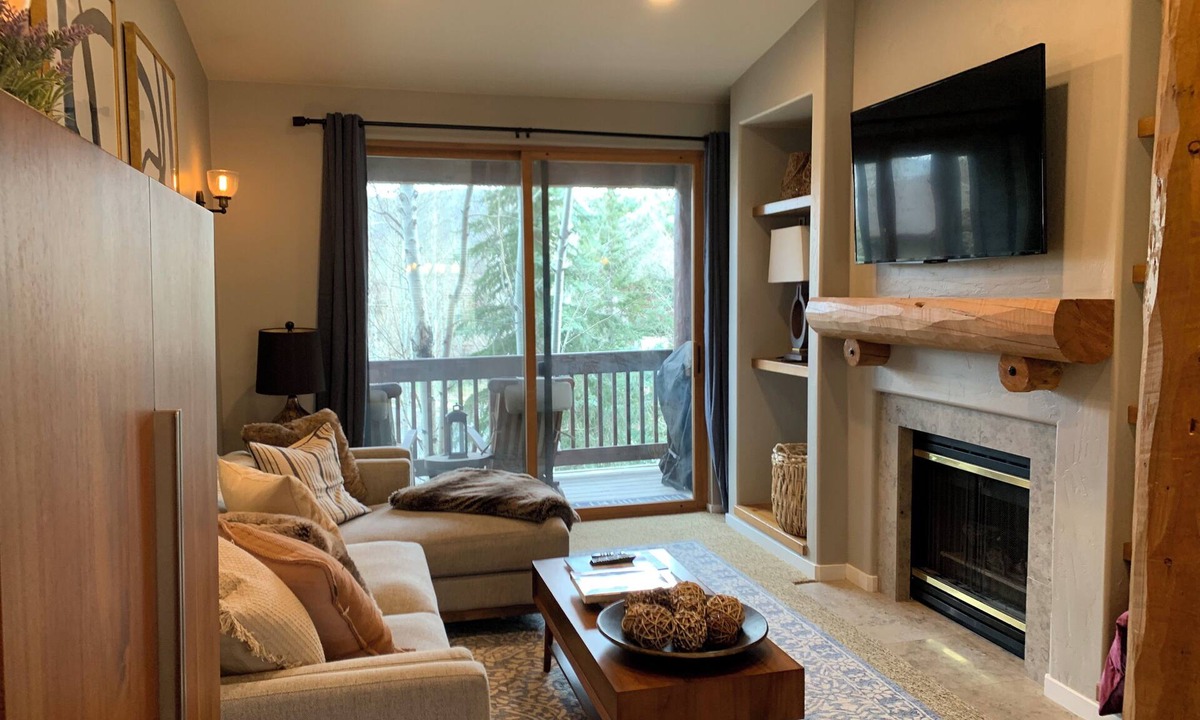 Pinebrook Condo | Sundance Film Festival Stay-Lovely 2BR/2BA Condo in Park City