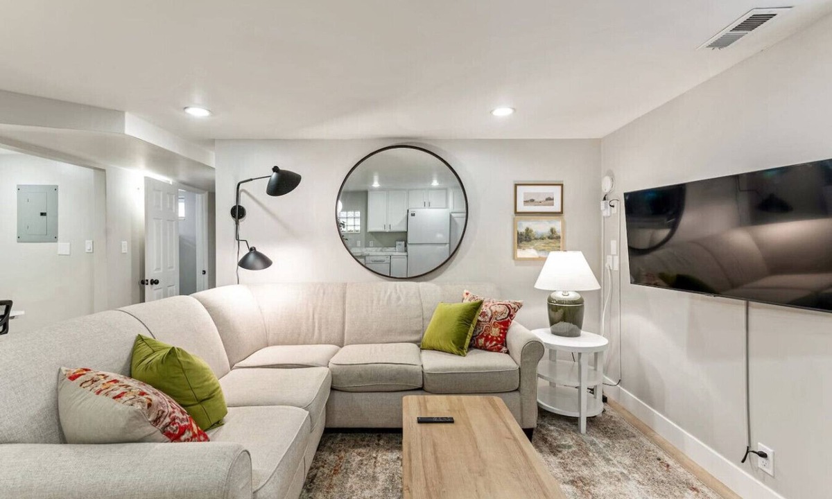 Joaquin House | The Willow on East | 2 mins from BYU