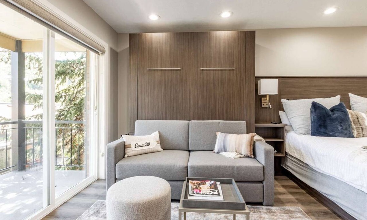 Downtown Park City Hotel | Treasure Mountain Inn - Junior Suite #41 - Cleaning fees included!