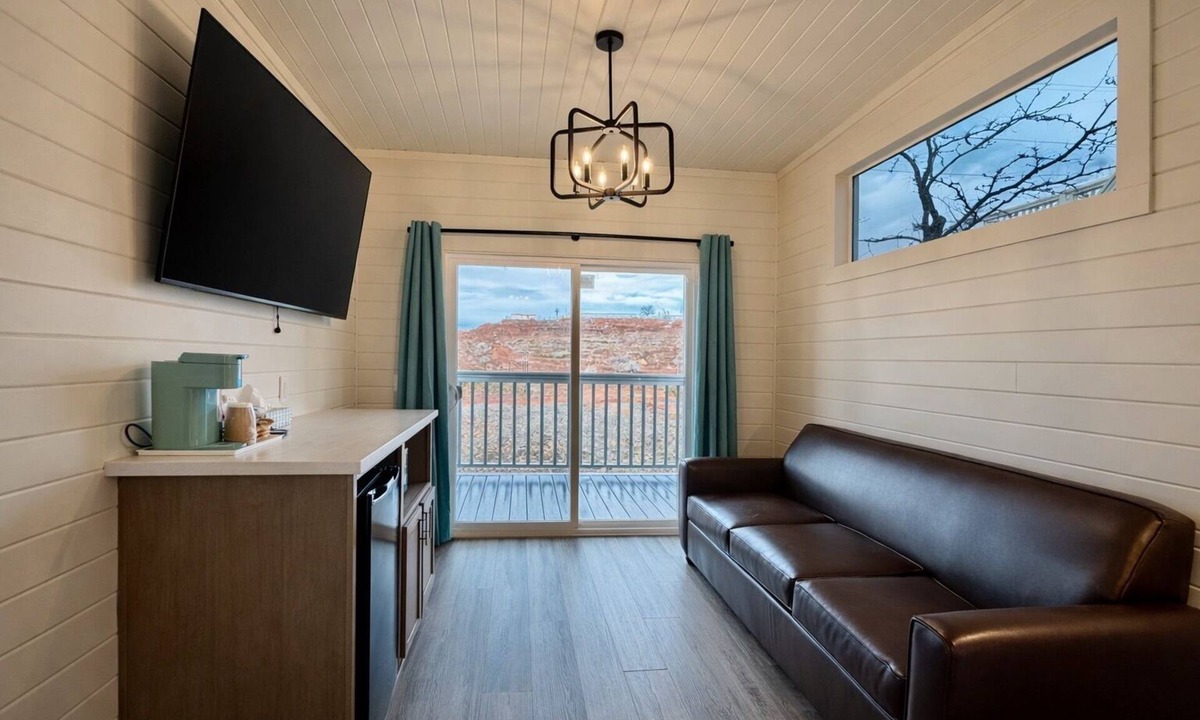 Page Cabin | Ultra Luxury Tiny Home with Deck #59C