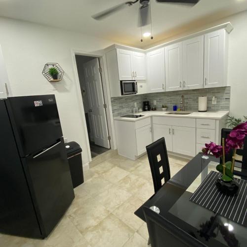 Egypt Lake-Leto Apartment | Villa Auburn