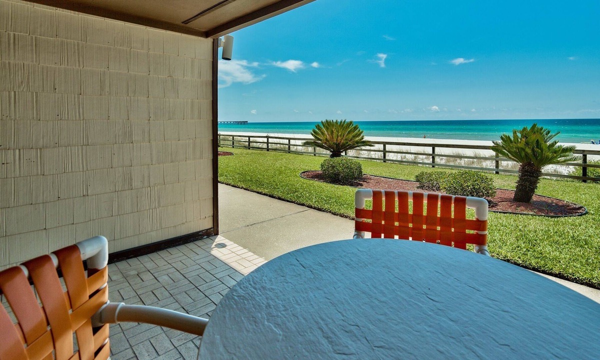 Lakeside By The Gulf Villa | Walk Out Your Door To Beach/Walk To Pier Park, Beach Front