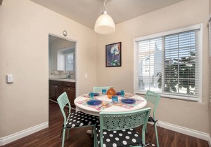 Ben`s Beach Bungalow 3, Ocean View Mission Beach 1