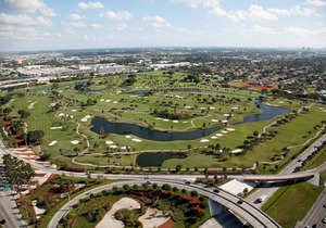 Hidden Gem! 3 Awesome Units, Pets Allowed and On-site Pool, Near Bayfront Park!