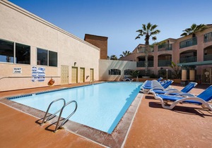 New Listing Oceanfront 2 Bedroom/2 Bathroom in Imperial Beach
