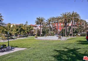 Playa Vista-Venice Beach!