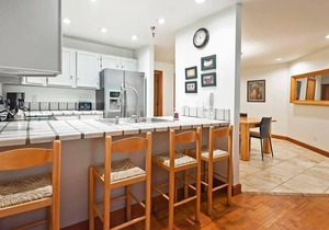 Stunning Location - 2BDR Condo Retreat!