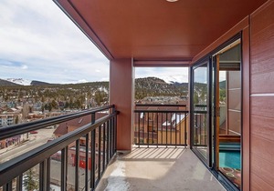 Village Penthouse At Wetterhorn Condo: Ski-In/Out