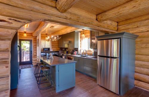 Columbine Lake House | 1/4 Mi to Purgatory Resort: Mtn Cabin w/Views