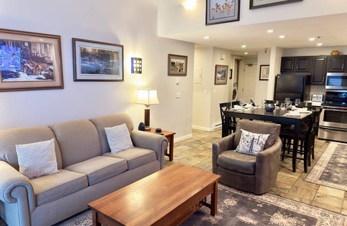 North Park City Condo | 112 m² Condo ∙ 3 bedrooms ∙ 11 guests