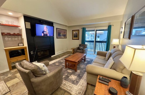 North Park City Condo | 112 m² Condo ∙ 3 bedrooms ∙ 11 guests