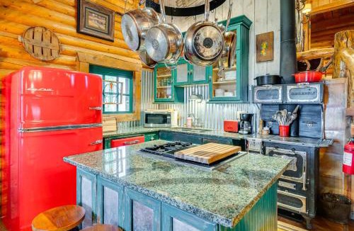 Summit Park House | ~ 13 Mi to Main St: Park City Cabin w/Mtn Views!