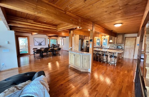 Ogden Cabin | 15 Acre Retreat Near Eden, Pickleball and Sauna