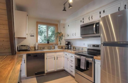 Forest Lakes Cabin | 2-bedroom A frame Cabin in the woods with NEW AC mini split in main living area!