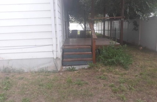 West Valley City House | 2 Bedroom, Zipline for kids Center of all the mountains, Dogs Welcome