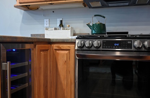 North Troy Condo | 2 Story Condo @ Jay Peak w/Hot Tub, Short Walk To Amphitheatre